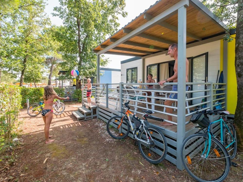 Mobile Homes Solaris Vacanceselect 希贝尼克 外观 照片