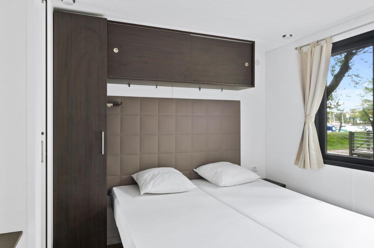 Mobile Homes Solaris Vacanceselect 希贝尼克 外观 照片
