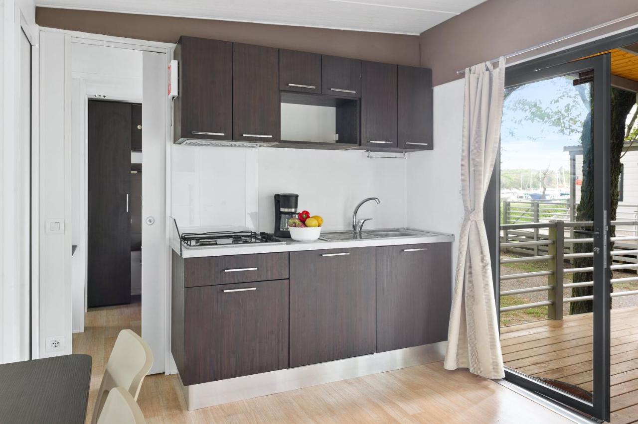 Mobile Homes Solaris Vacanceselect 希贝尼克 外观 照片