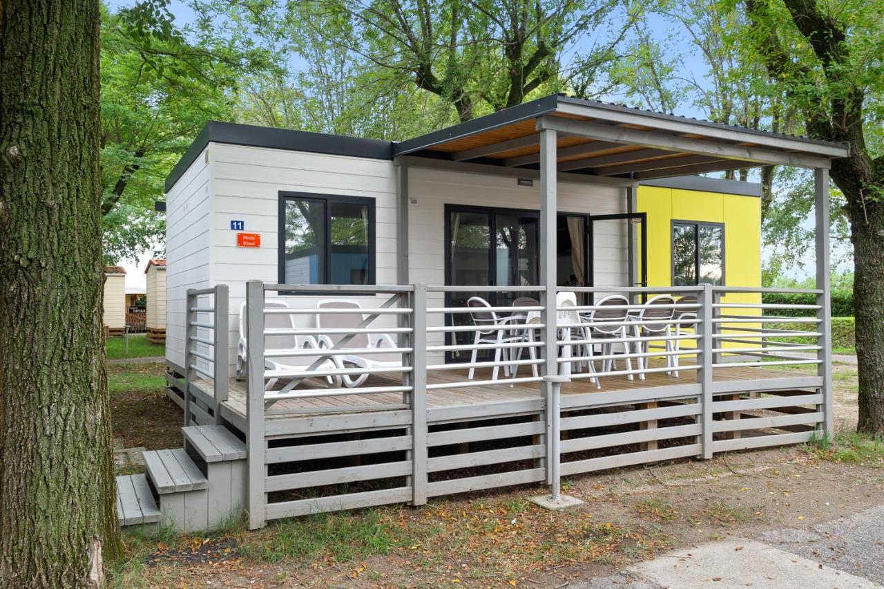 Mobile Homes Solaris Vacanceselect 希贝尼克 外观 照片