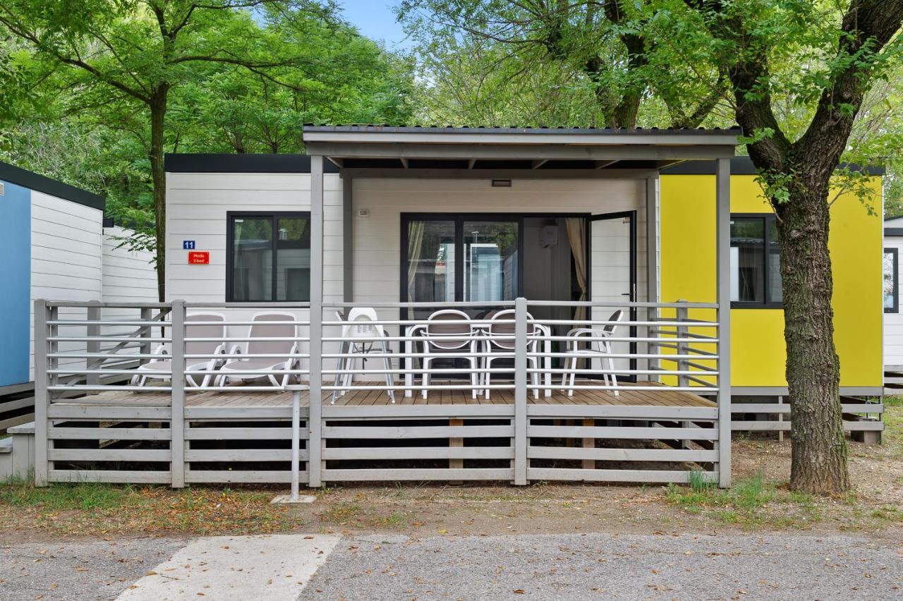 Mobile Homes Solaris Vacanceselect 希贝尼克 外观 照片